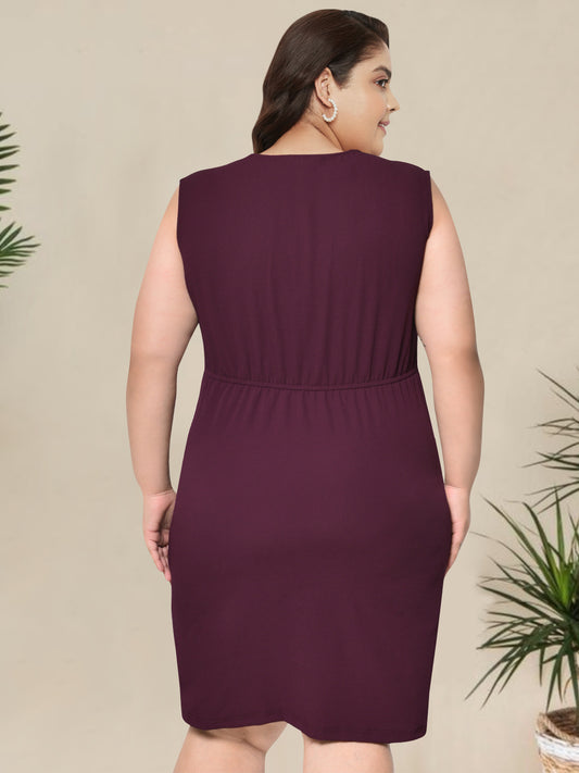 Wine Textured Ruched Front Slit Plus Size Dress