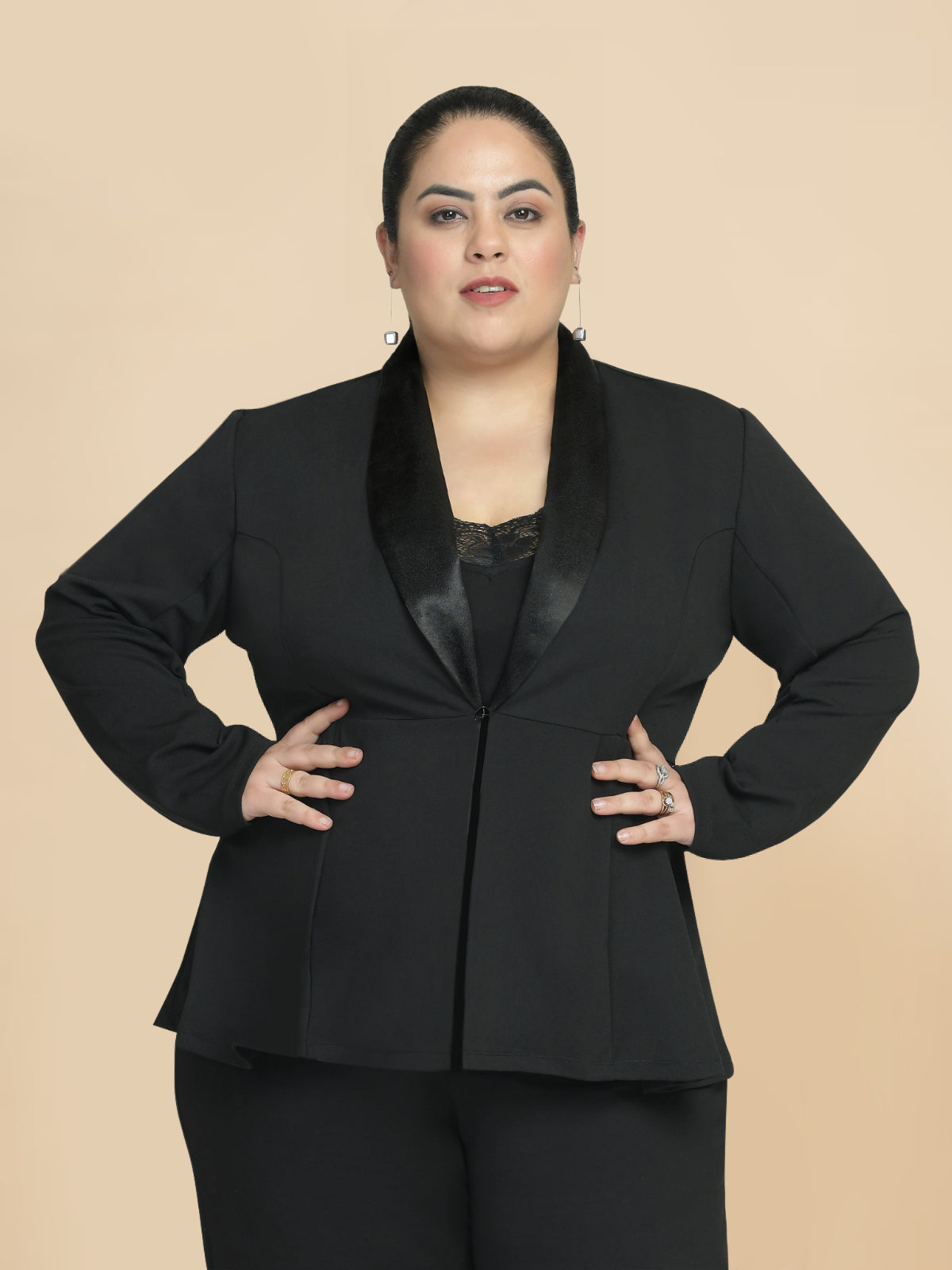 Women Black Plus Size Satin Lapel Peplum Blazer