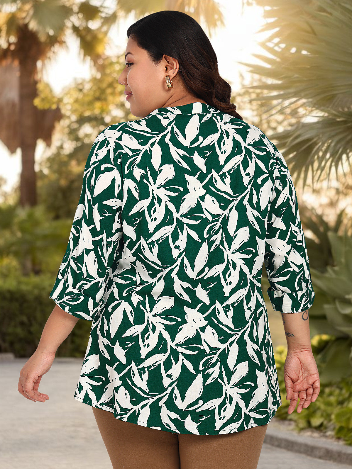 Women Black White Plus Size Buttoned Tunic Top
