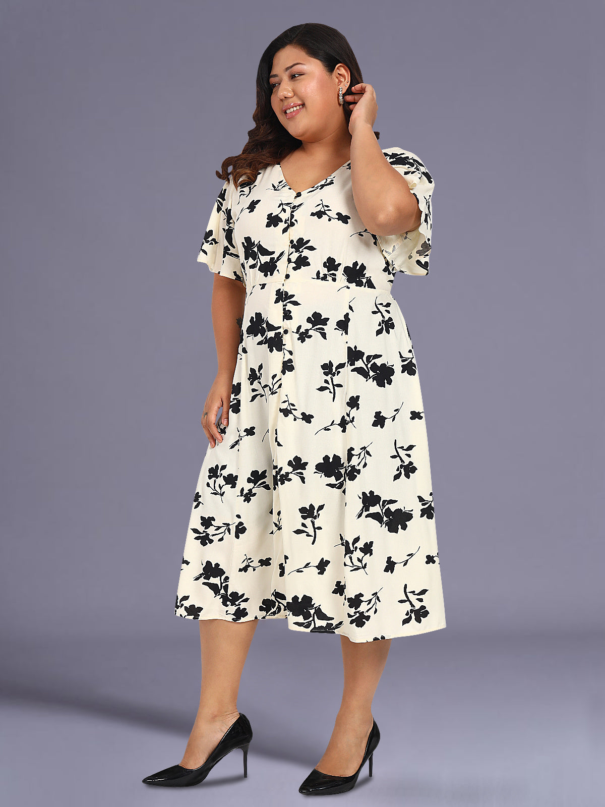 Women Western Off White Black Plus Size Printed A-line Dress