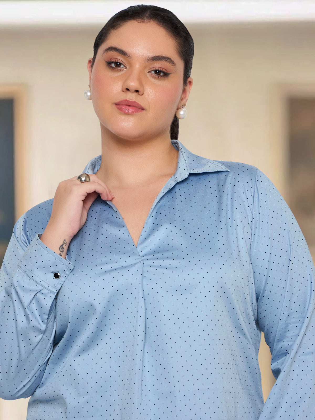 Women Black White Plus Size Buttoned Tunic Top