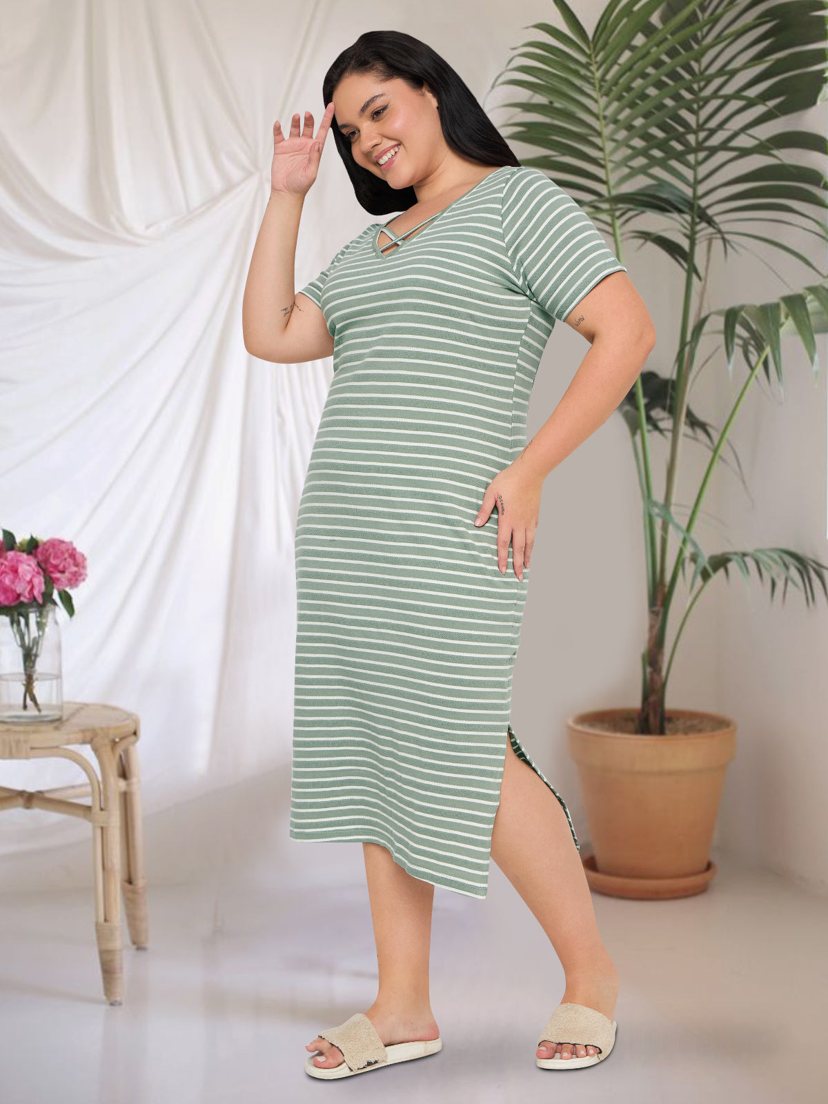White Green Plus Size Cotton Striped Nighty