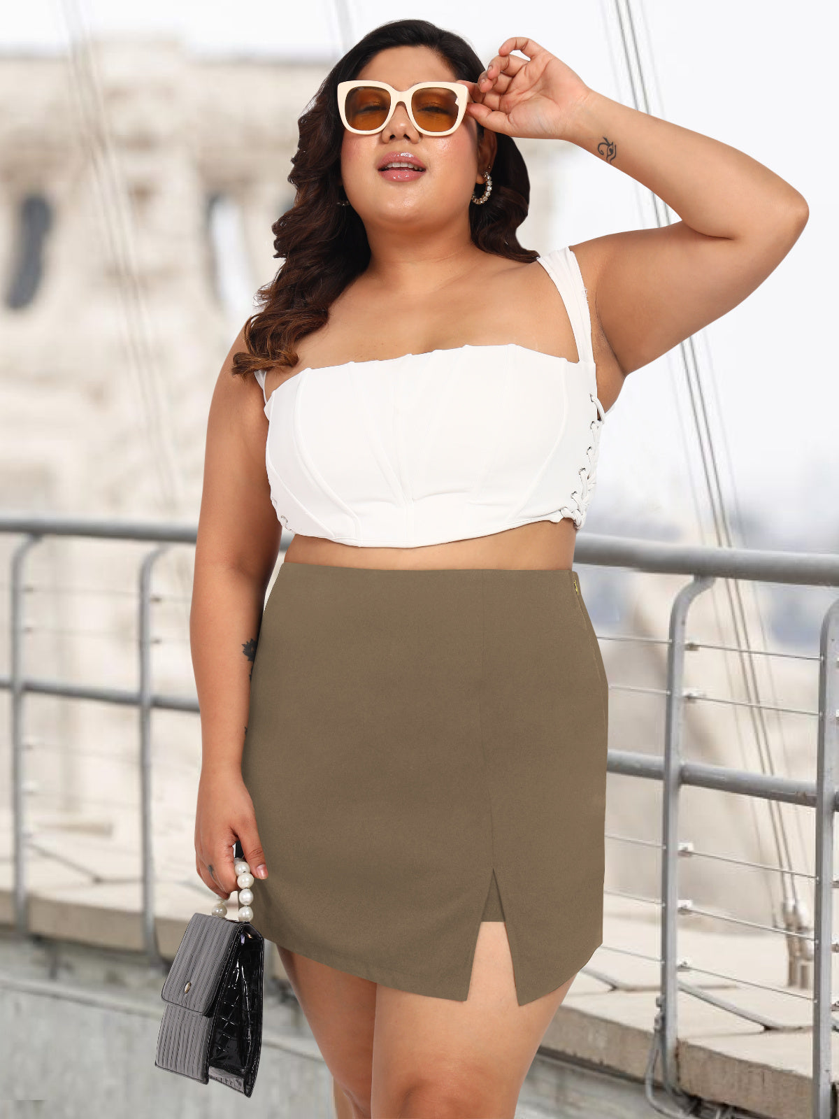 Beige Plus Size Side Slit Skort