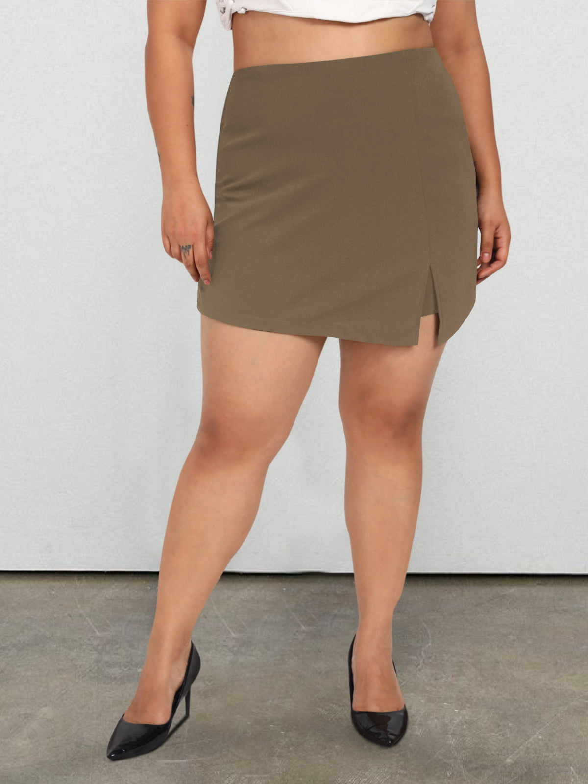 Beige Plus Size Side Slit Skort