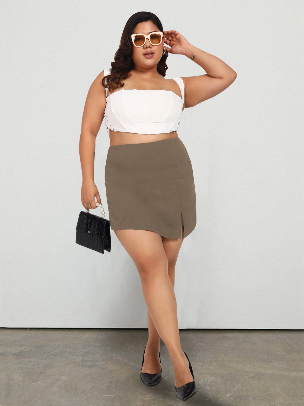 Beige Plus Size Side Slit Skort
