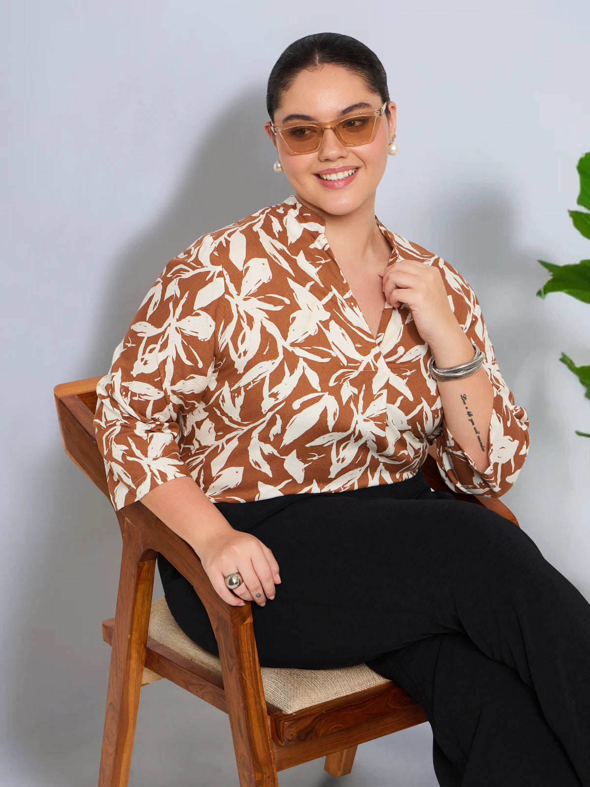 Women Black White Plus Size Buttoned Tunic Top