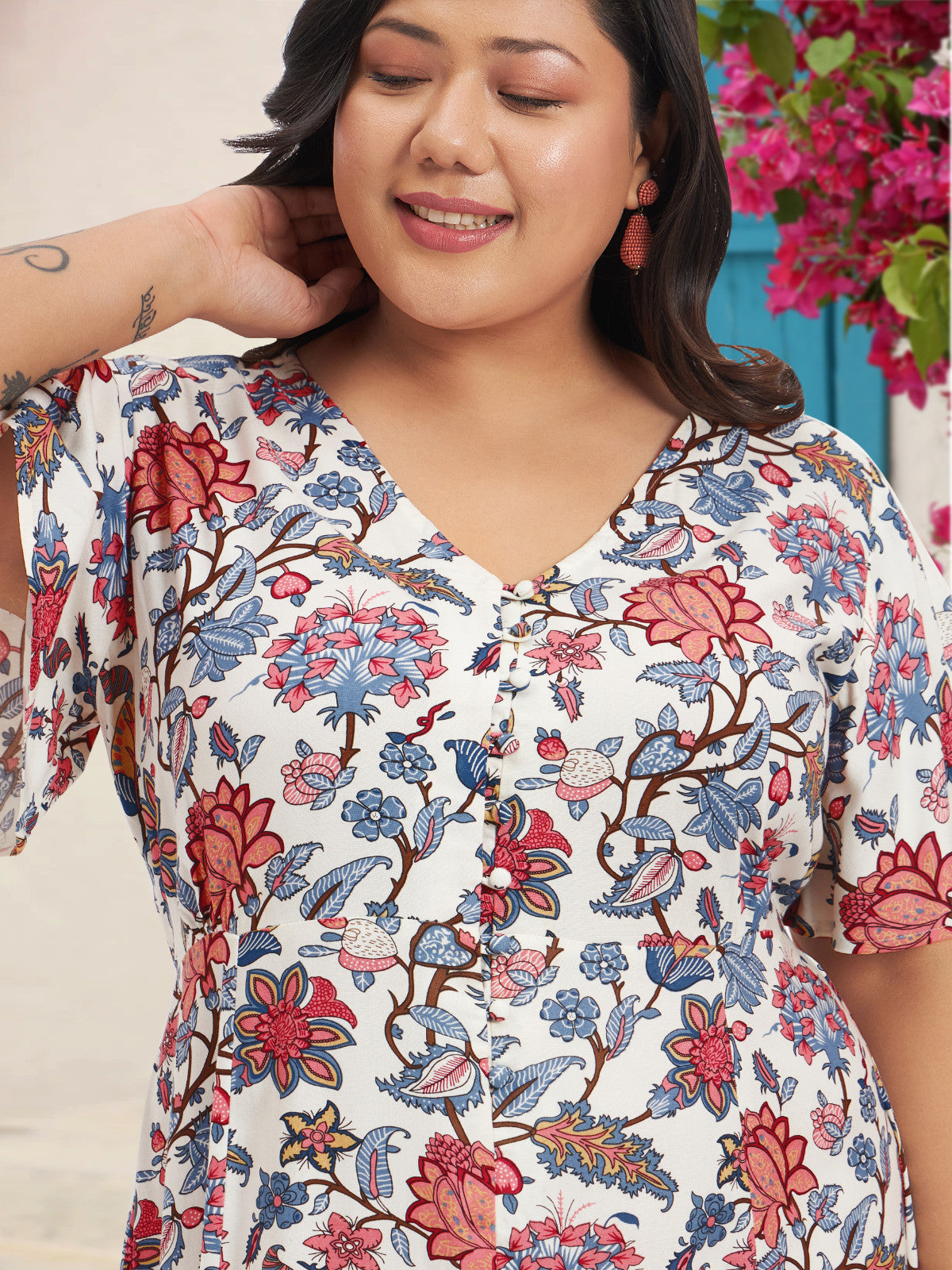 Women Off White Floral Plus Size A- Line Dress
