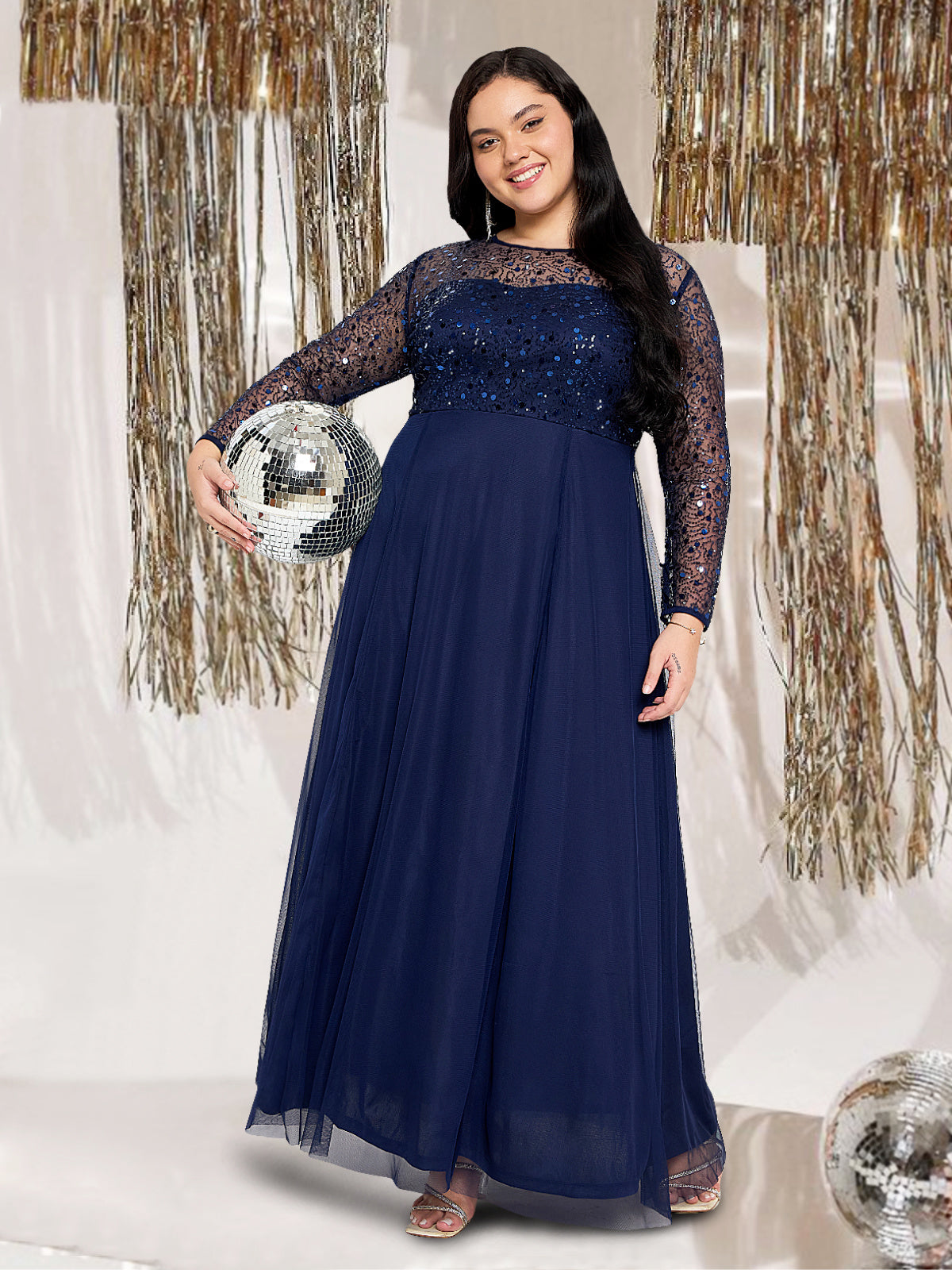 Blue Plus Size Net Embroidery Gown