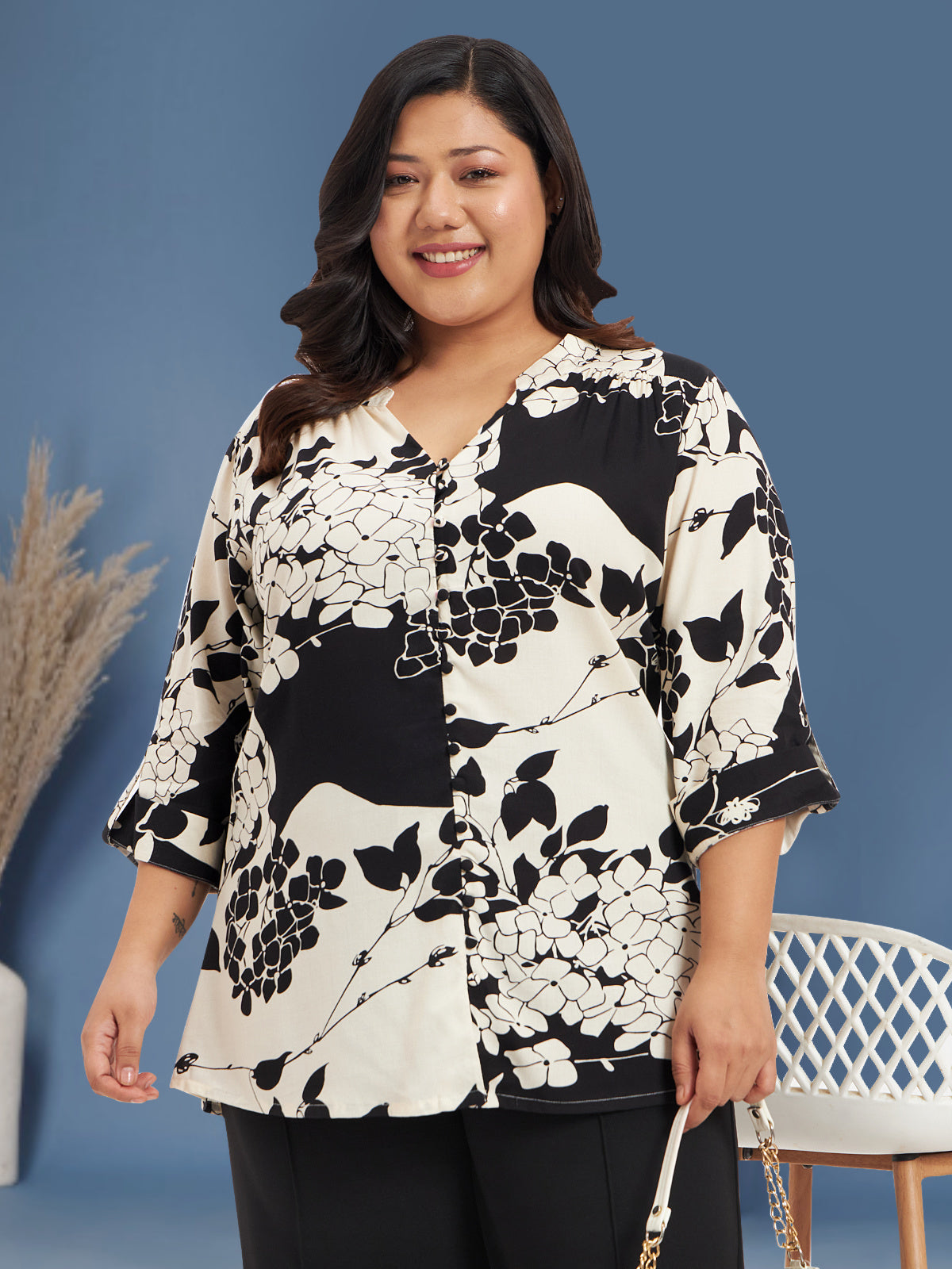 Women Black White Plus Size Buttoned Tunic Top