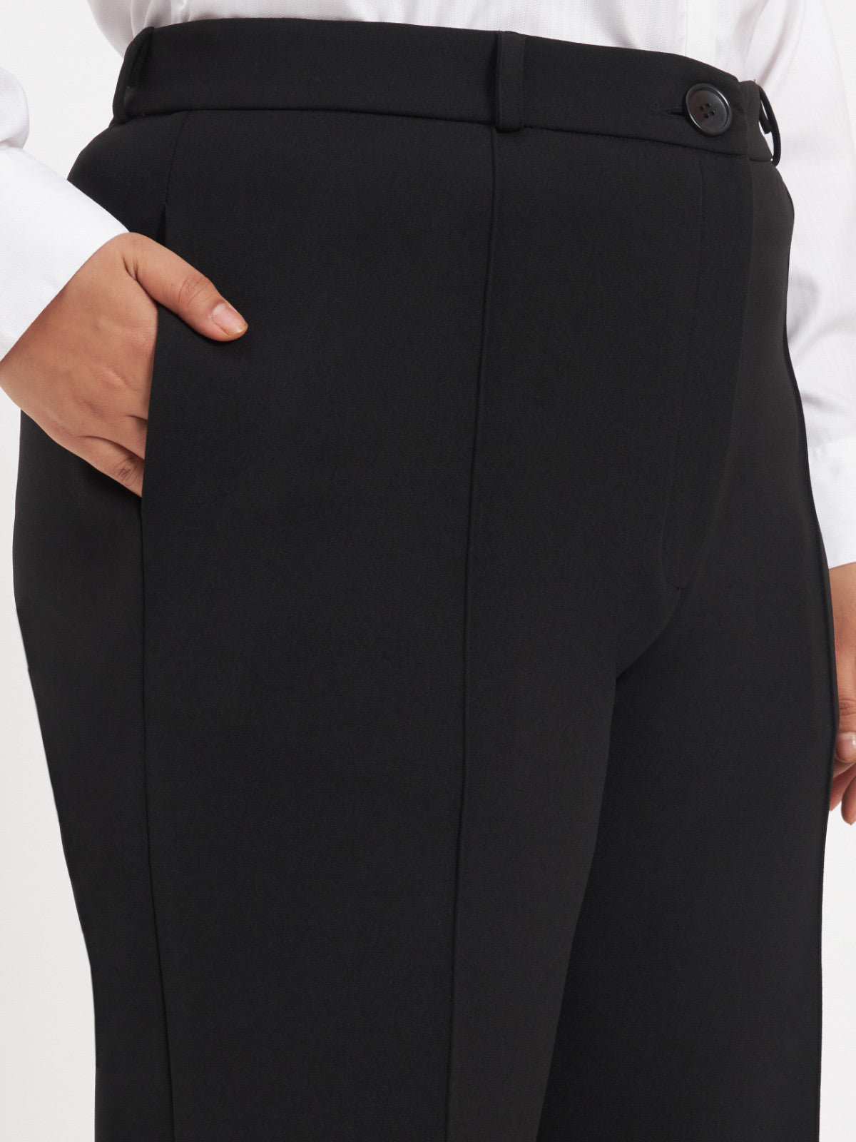 black-plus-size-pintuck-trouser