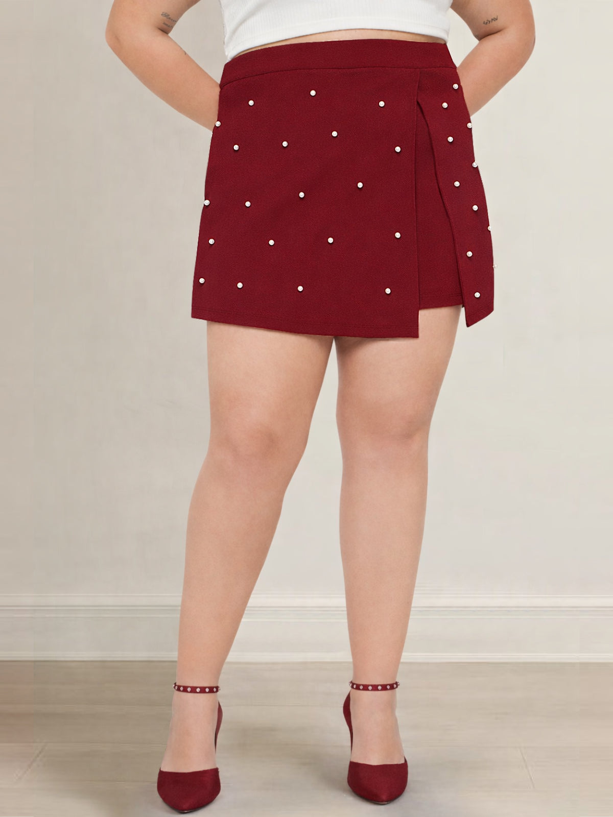 Red Plus Size White Pearl Skort