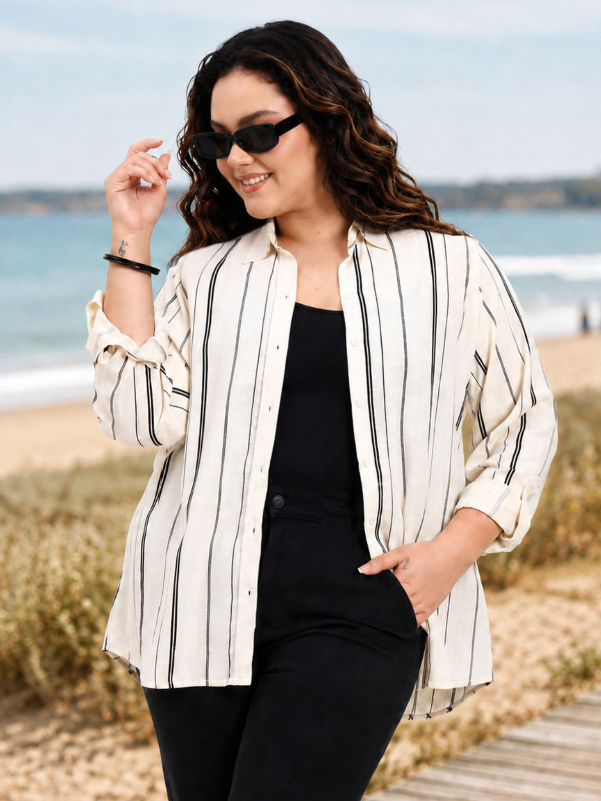 White Black Plus Size Stripe Long Casual Shirt