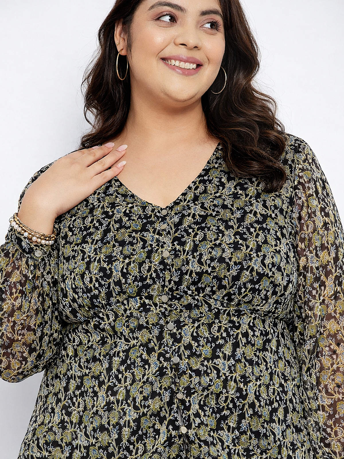 black-plus-size-dobby-printed-boho-button-top